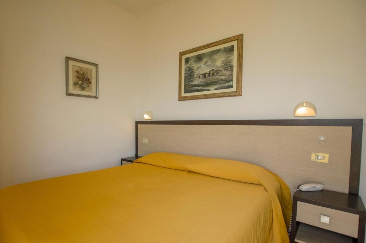 Hotel Apollonia 3*